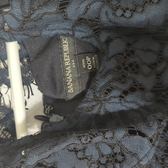 Banana Republic blue lace dress - Picture 5 of 6